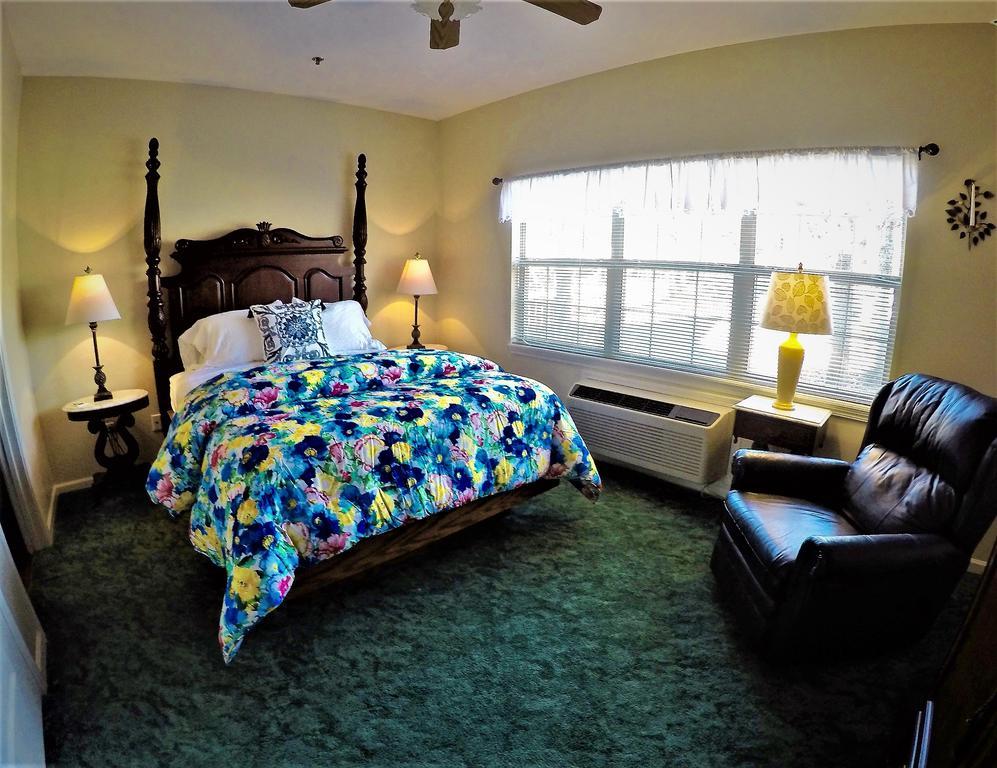 Bradford House Bed And Breakfast Branson Exterior photo