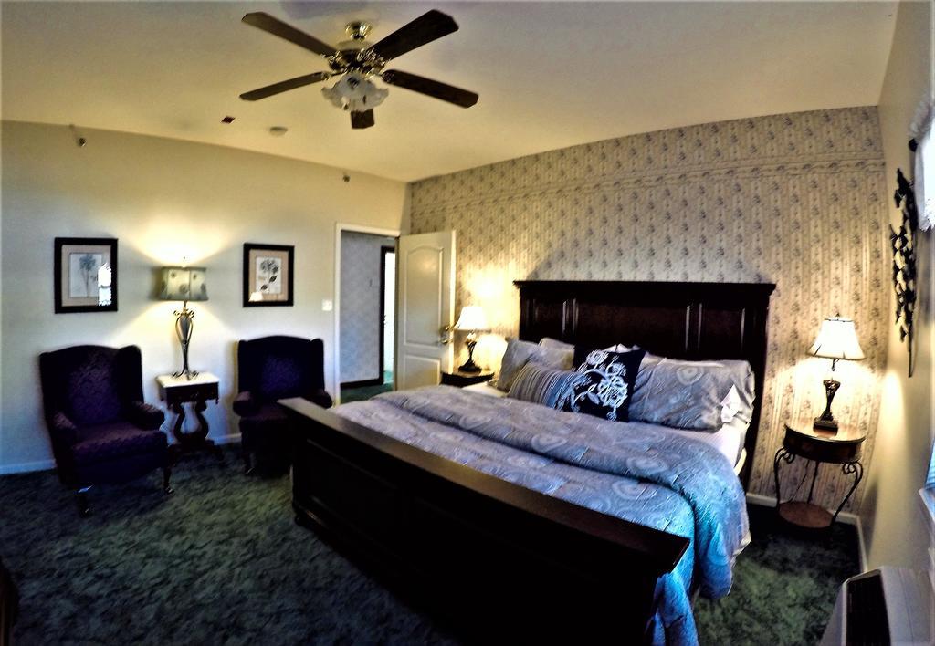 Bradford House Bed And Breakfast Branson Exterior photo