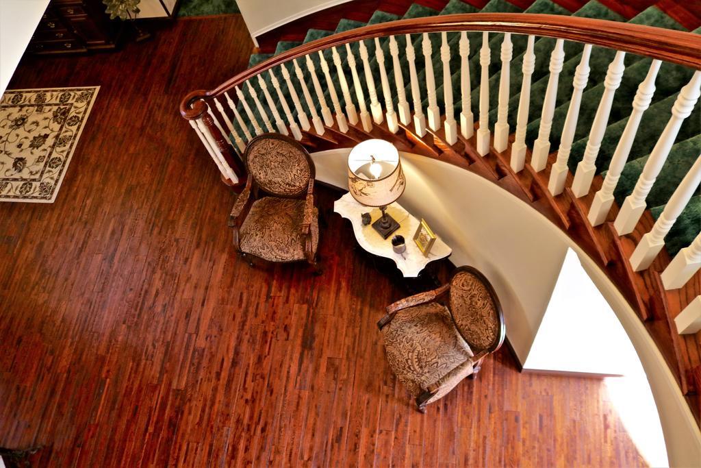 Bradford House Bed And Breakfast Branson Exterior photo