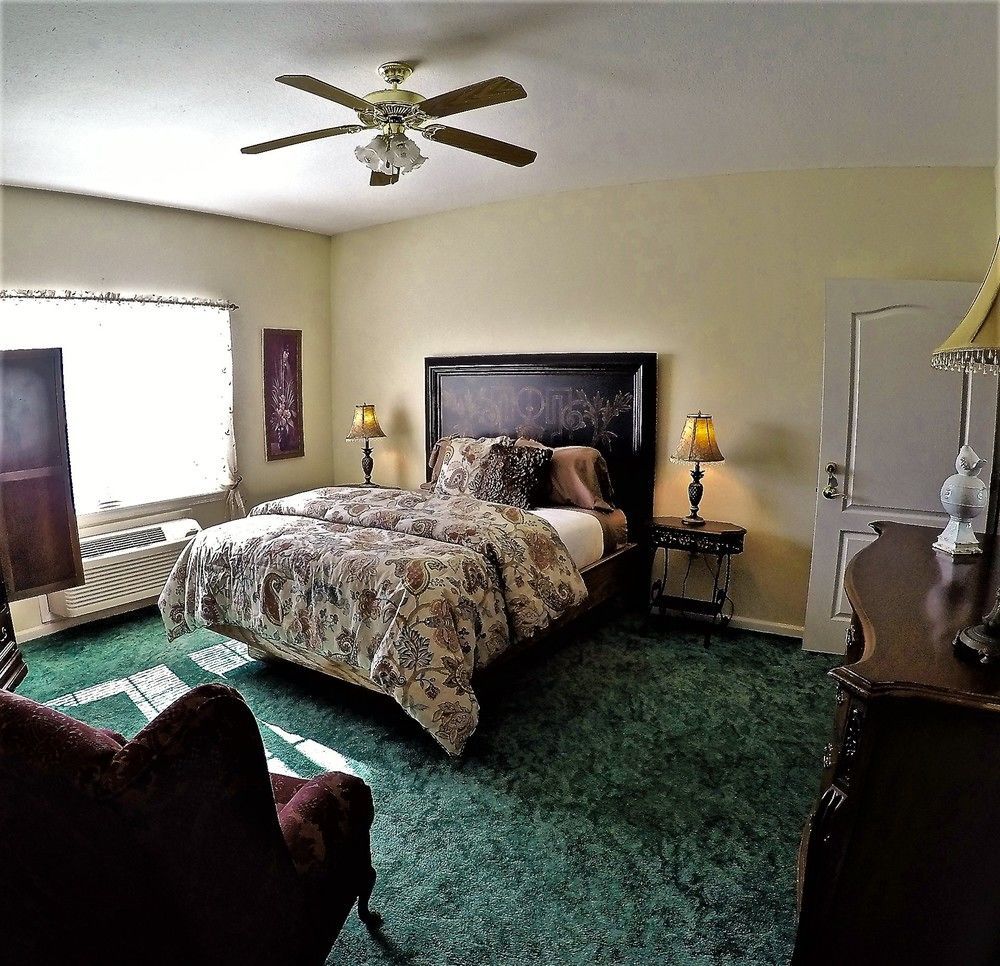 Bradford House Bed And Breakfast Branson Exterior photo